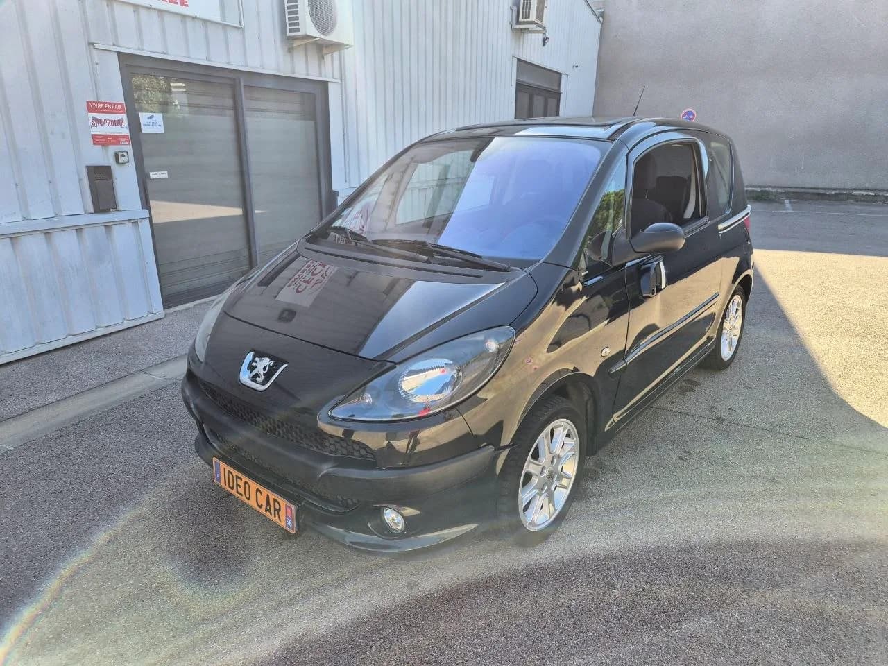 Peugeot 1007 2008 d'occasion noir - Ideo Car Cabestany